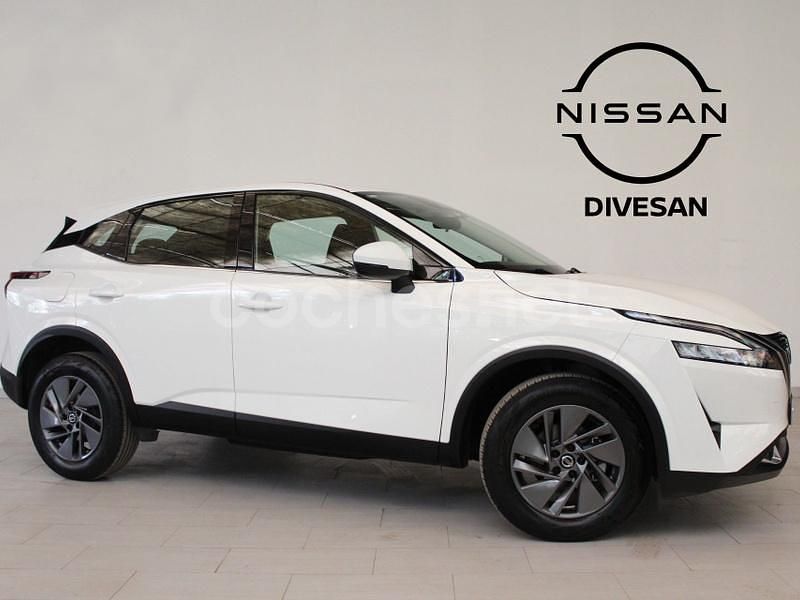 Blanco everest csolidoe Usado 2022 Nissan Qashqai Acenta SUV | 23.290 € (Precio justo) - Imagen 1/4