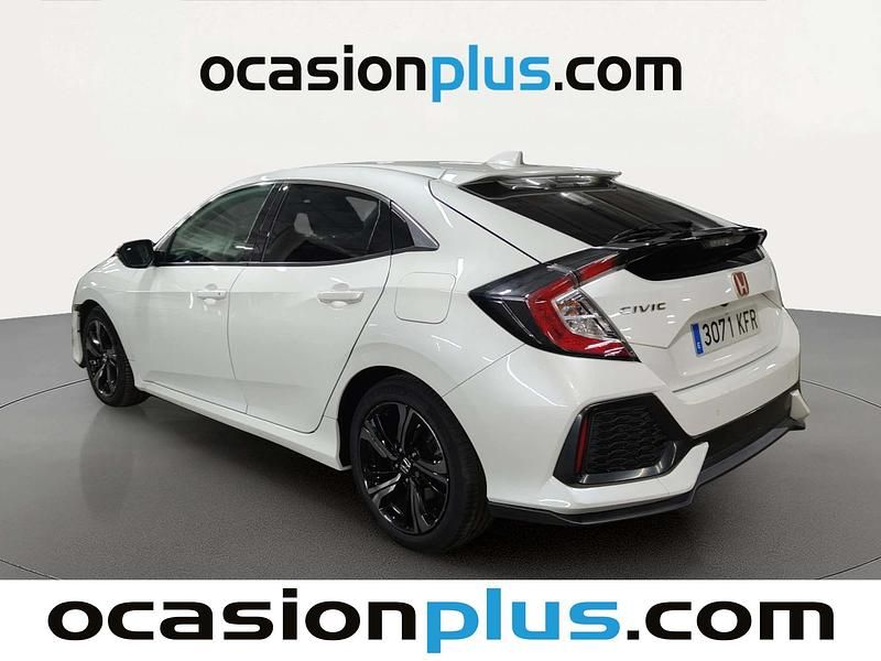 Usado Honda Civic Elegance 129 CV (94 kW) 2017 Blanco Berlina