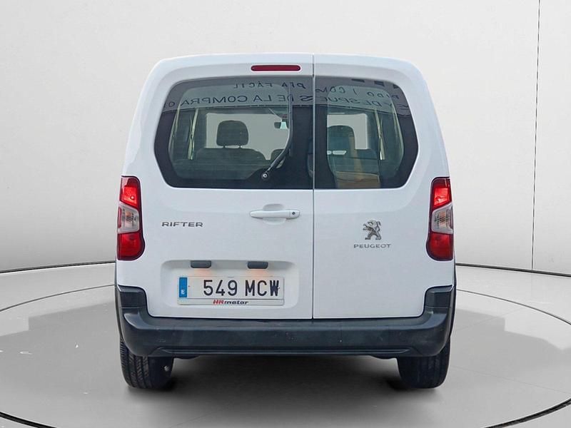 Usado Peugeot Rifter Active 102 CV (75 kW) 2021 Blanco Monovolumen