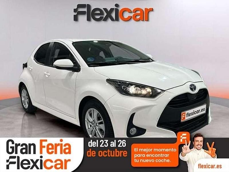 Blanco Usado 2022 Toyota Yaris Hybrid Business Edition Utilitario | 13.490 € (Super precio) - Imagen 1/4