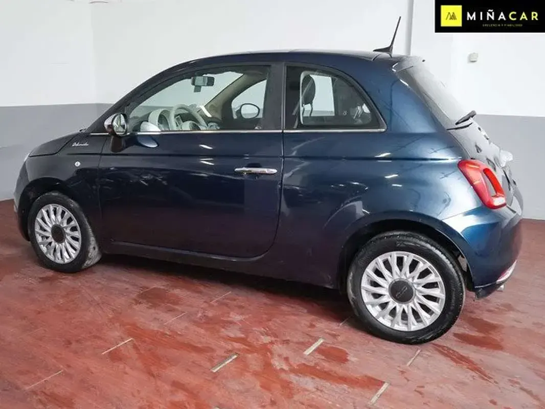 Usado Fiat 500 Dolcevita 71 CV (52 kW) 2022 Negro Utilitario