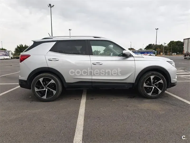 Usado SsangYong Korando 136 CV (100 kW) 2020 Blanco SUV