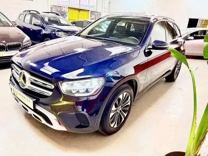 Begagnad Mercedes GLC220 194 HK (142 kW) 2020 Blå SUV
