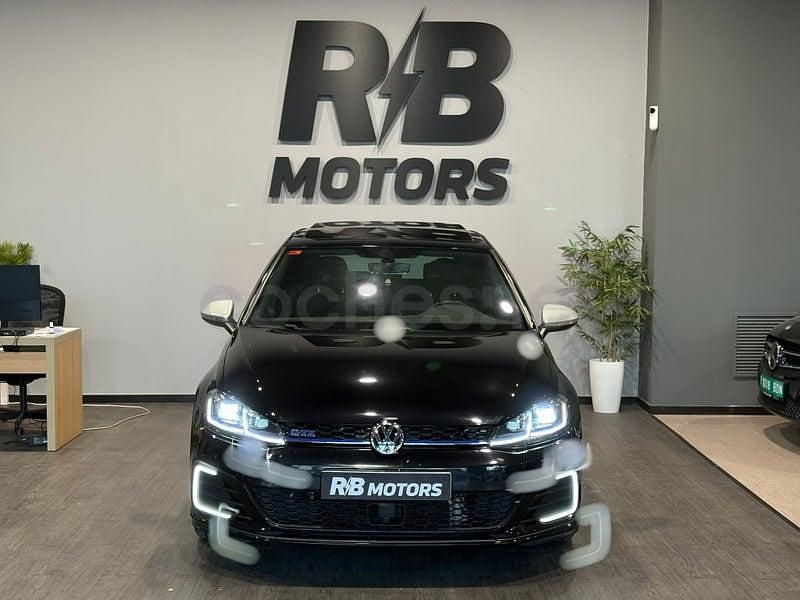 Usado VW Golf VII GTE 204 CV (150 kW) 2018 Negro Berlina