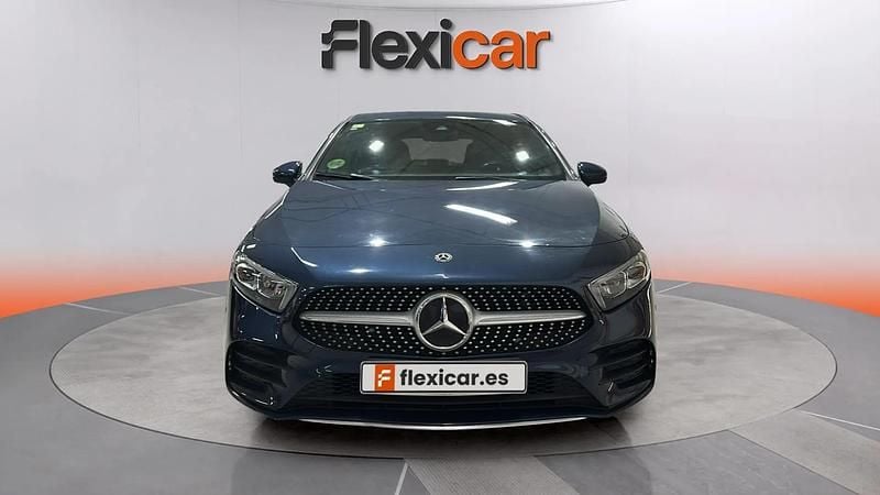Usado Mercedes A180 136 CV (100 kW) 2020 Azul Berlina