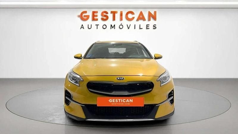 Usado Kia XCeed 141 CV (103 kW) 2021 Amarillo SUV