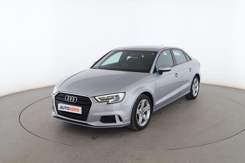 Gris Usado 2017 Audi A3 Sport Berlina | 16.699 € (Un poco caro) - Imagen 1/3