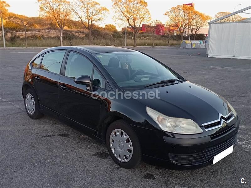 Usado Citroën C4 90 CV (66 kW) 2008 Negro Berlina