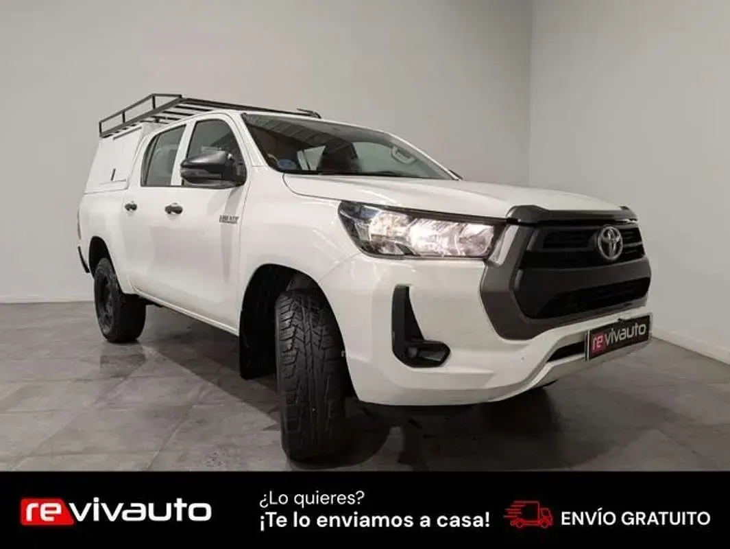 Usado Toyota HiLux 150 CV (110 kW) 2021 Blanco Pickup/Camioneta