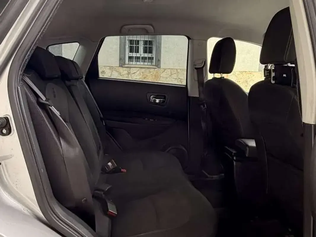 Usado Nissan Qashqai S 131 CV (96 kW) 2012 Gris SUV