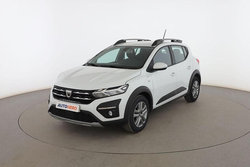 Blanco Usado 2021 Dacia Sandero Comfort Utilitario | 12.999 € (Precio justo) - Imagen 1/3