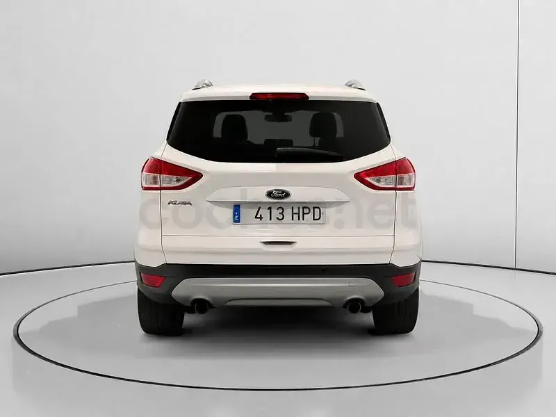 Usado Ford Kuga Trend 140 CV (102 kW) 2013 Blanco SUV