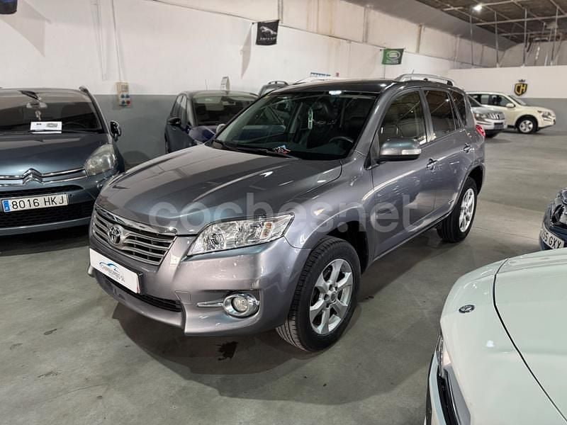 Gris / plata Usado 2010 Toyota RAV4 Executive SUV | 14.000 € (Un poco caro) - Imagen 1/4