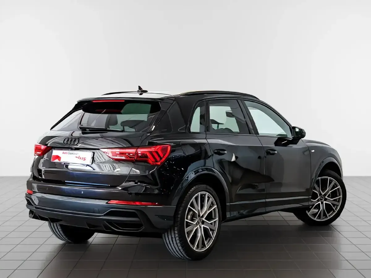 Usado Audi Q3 Premium 150 CV (110 kW) 2024 Negro SUV