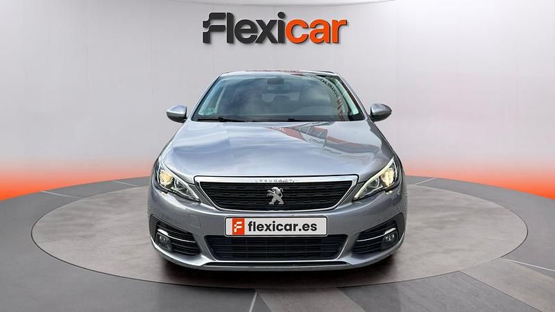 Usado Peugeot 308 Style 131 CV (96 kW) 2020 Gris Utilitario