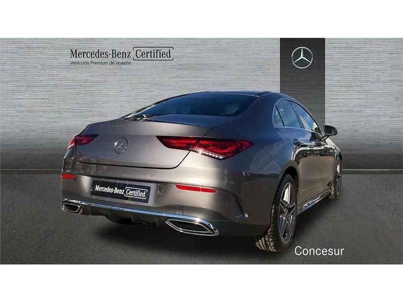 Usado Mercedes CLA180 122 CV (89 kW) 2022 Gris Berlina
