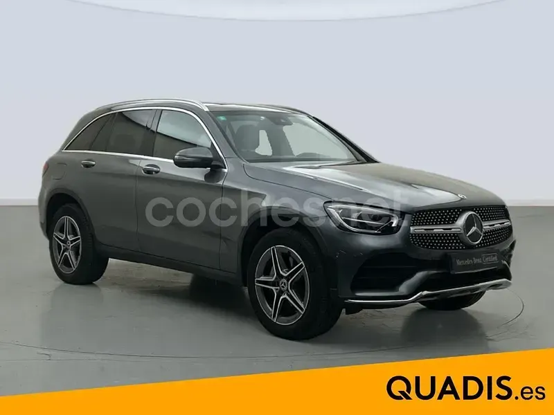Usado Mercedes GLC300e 320 CV (235 kW) 2022 Gris / plata SUV