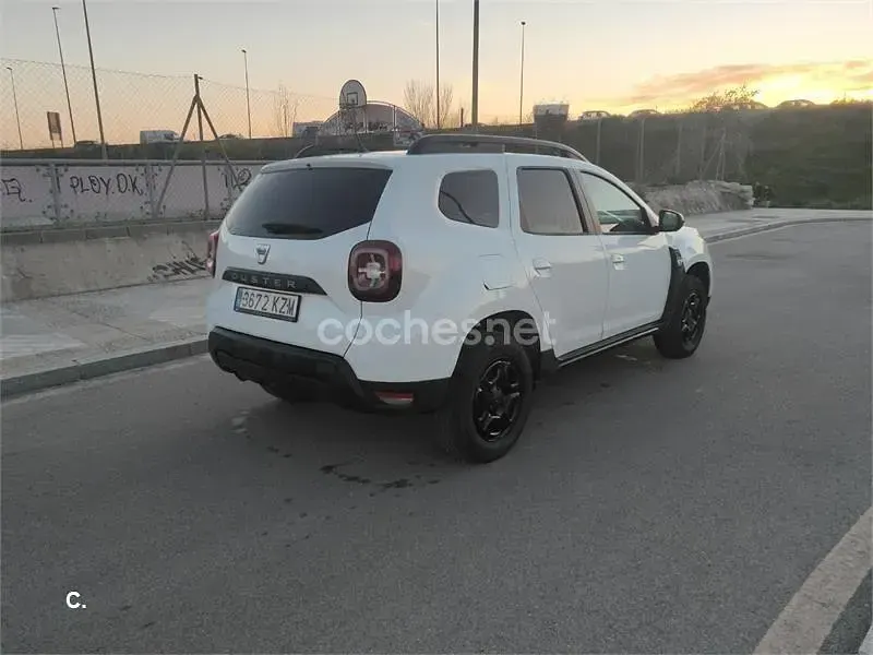 Usado Dacia Duster Comfort 115 CV (84 kW) 2018 Blanco SUV