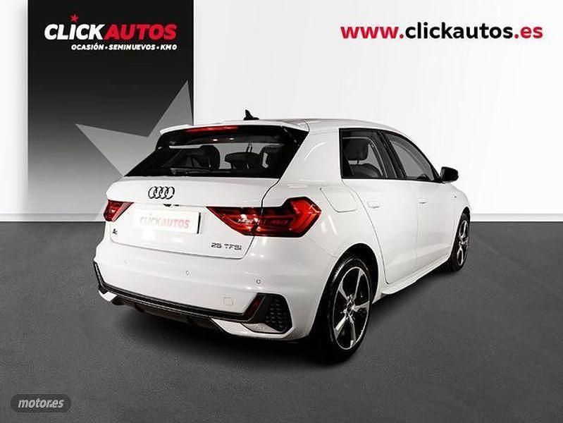 Usado Audi A1 S-Line 95 CV (69 kW) 2023 Blanco Berlina