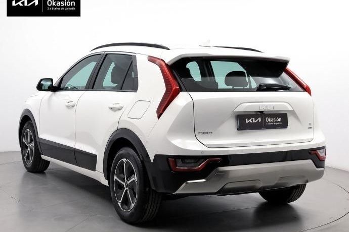 Usado Kia Niro 129 CV (94 kW) 2025 Blanco SUV