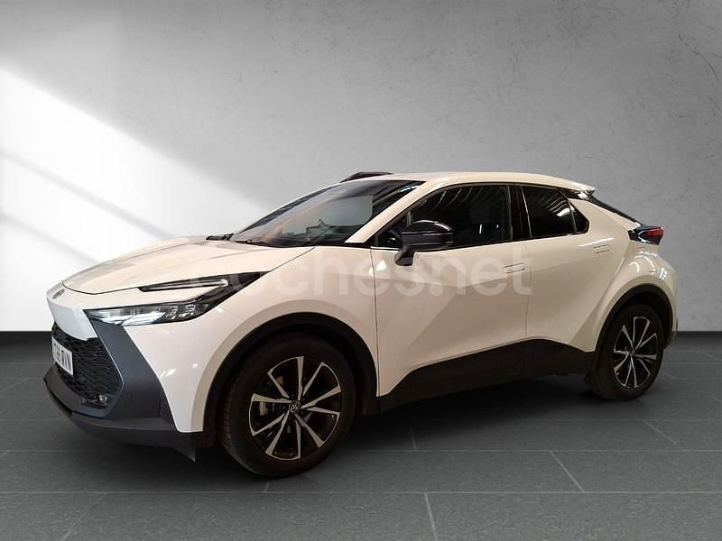 Blanco Usado 2024 Toyota C-HR Active SUV | 29.895 € (Un poco caro) - Imagen 1/4