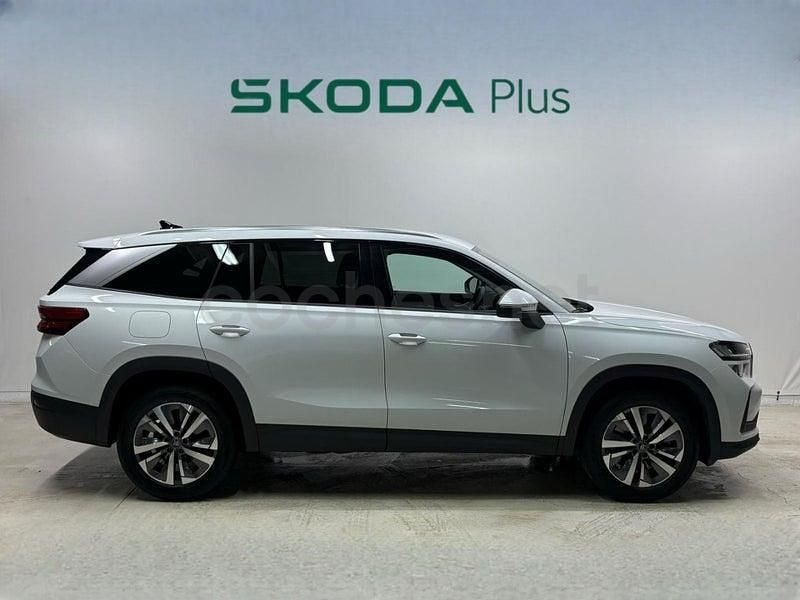 Usado Skoda Kodiaq Selection 150 HP (110 kW) 2025 Branco SUV