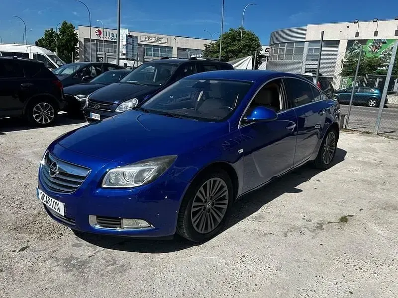 Usado Opel Insignia Excellence 160 CV (117 kW) 2013 Azul Berlina