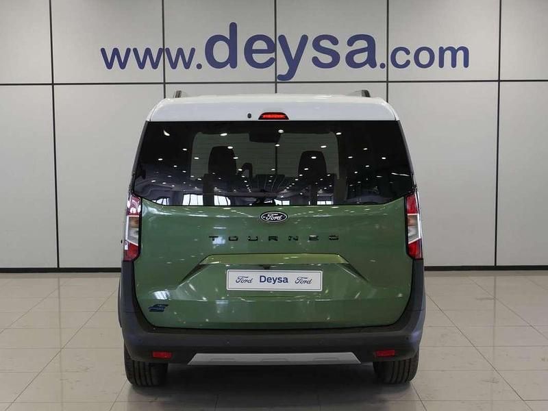 Usado Ford Tourneo Active 100 kW (136 CV) 2025 Verde Van