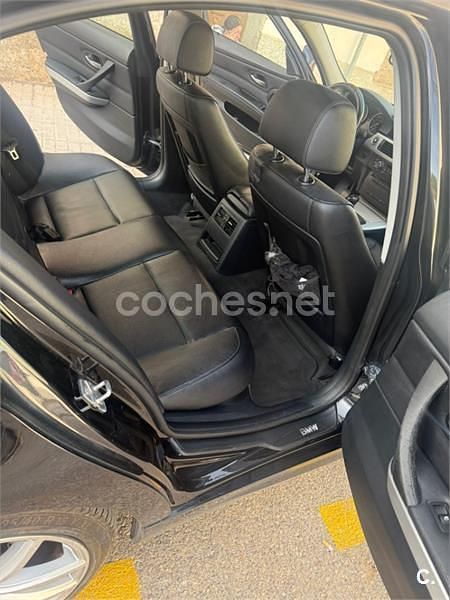 Usado BMW 320 177 CV (130 kW) 2011 Negro Berlina