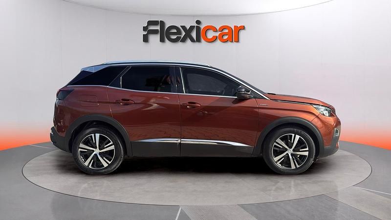 Usado Peugeot 3008 GT 131 CV (96 kW) 2021 Naranja SUV