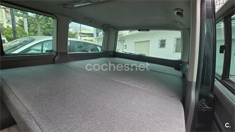 Usado VW Multivan Comfortline 174 CV (127 kW) 2004 Negro Van