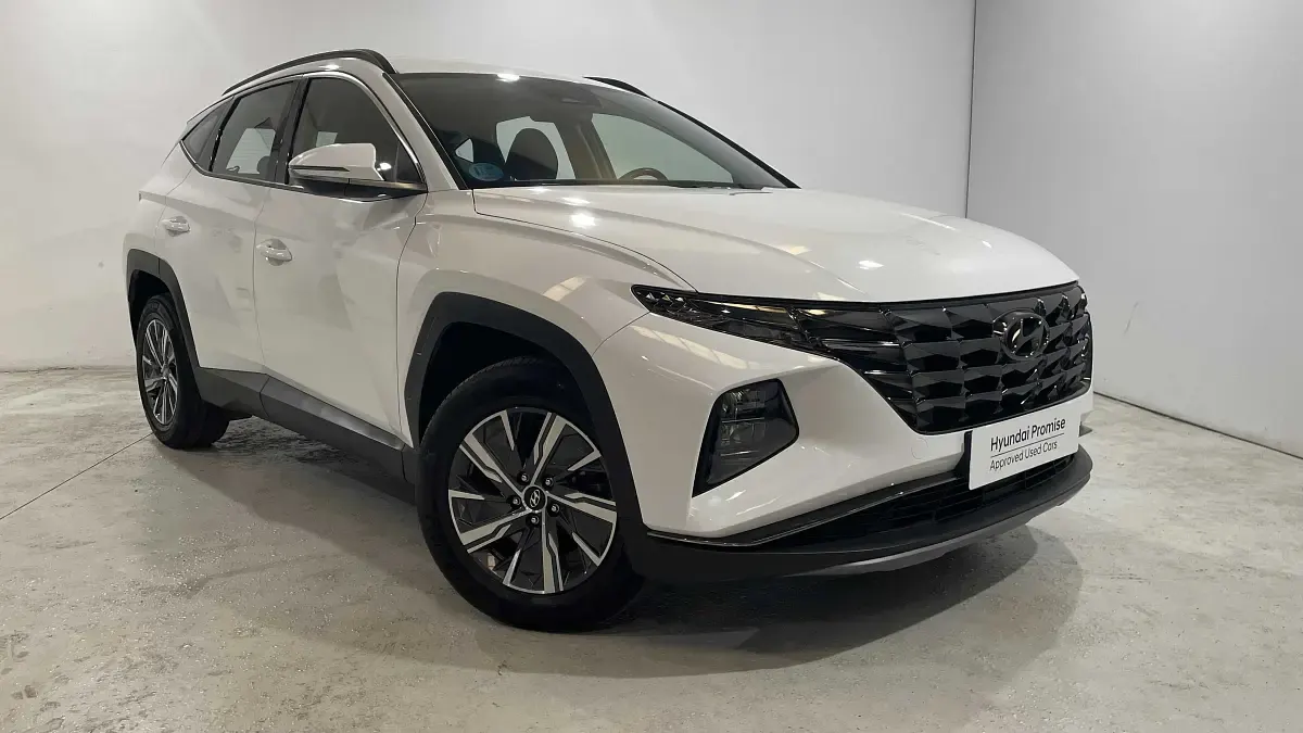 Usado Hyundai Tucson 230 CV (169 kW) 2023 Gris/plata SUV