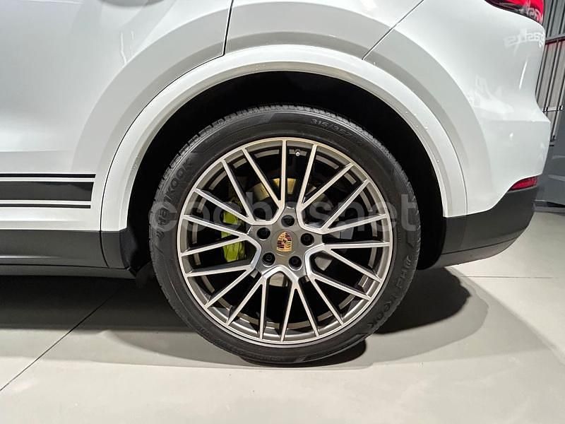 Usado Porsche Cayenne Platinum Edition 462 CV (339 kW) 2022 Blanco SUV