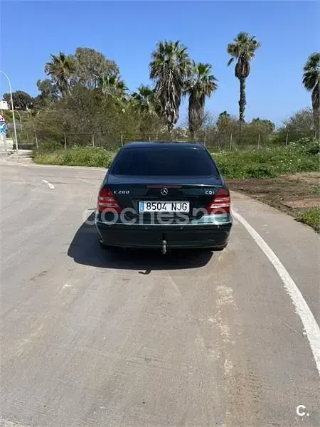Usado Mercedes C200 Elegance 122 CV (89 kW) 2005 Verde Berlina