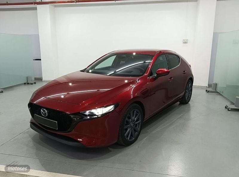 Rojo Usado 2024 Mazda 3 Takumi-Line Berlina | 29.300 € (Caro) - Imagen 1/4