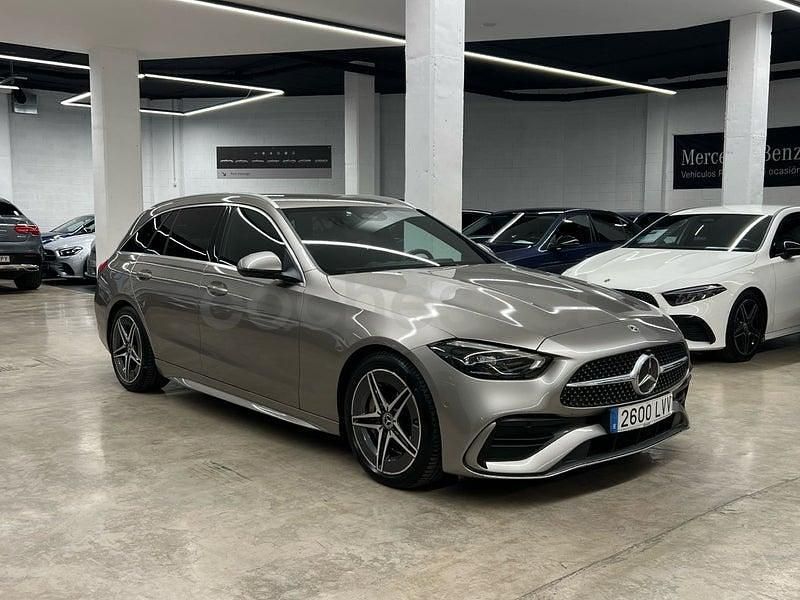 Usado Mercedes C220 200 CV (147 kW) 2022 Gris / plata Familiar