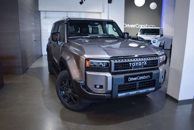 Blanco Nuevo 2025 Toyota Land Cruiser SUV | 89.900 € (Precio justo) - Imagen 1/4