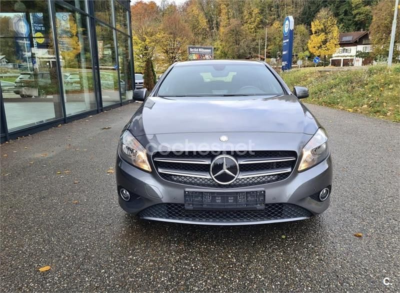 Gris / plata Usado 2013 Mercedes A180 Style Berlina | 13.990 € (Precio justo) - Imagen 1/4