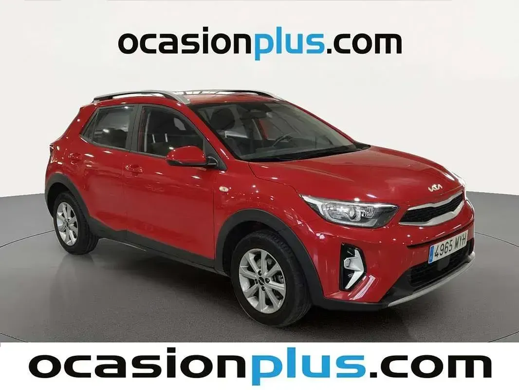 Usado Kia Stonic 79 CV (58 kW) 2025 Rojo SUV