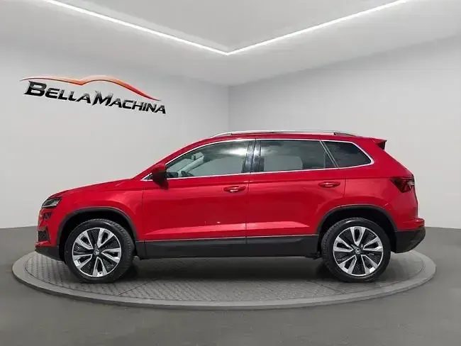 Usado Skoda Karoq Style 150 HP (110 kW) 2023 Vermelho SUV