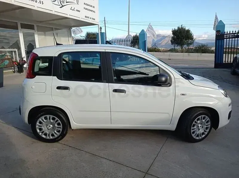 Nuevo Fiat Panda 70 CV (51 kW) 2025 Beige Utilitario