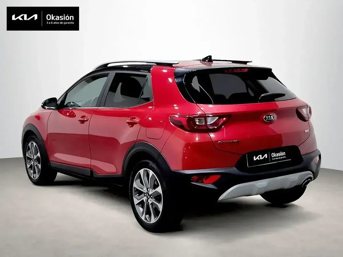 Usado Kia Stonic 136 CV (100 kW) 2019 Rojo SUV