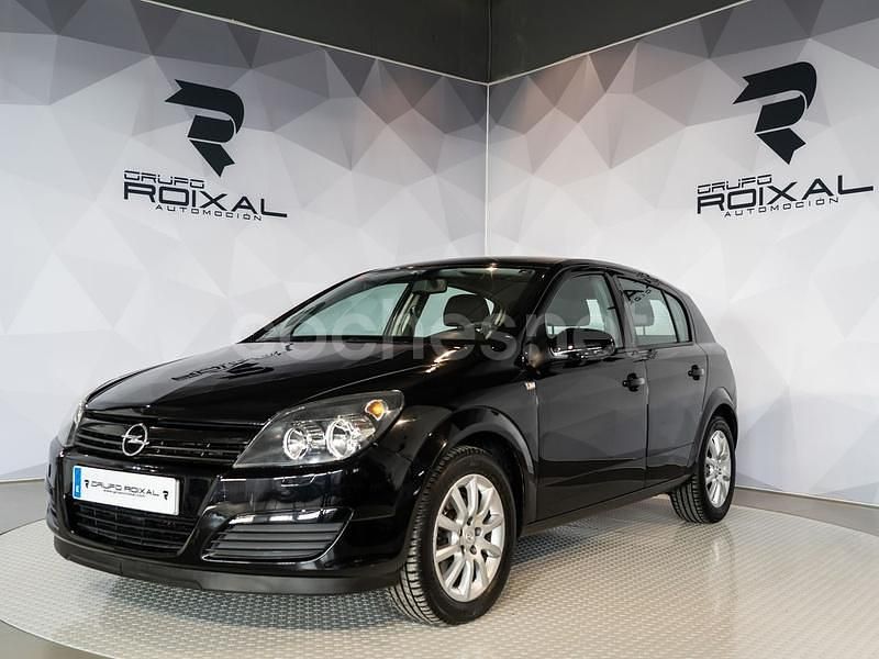 Negro Usado 2005 Opel Astra Enjoy Berlina | 6999 € - Imagen 1/4