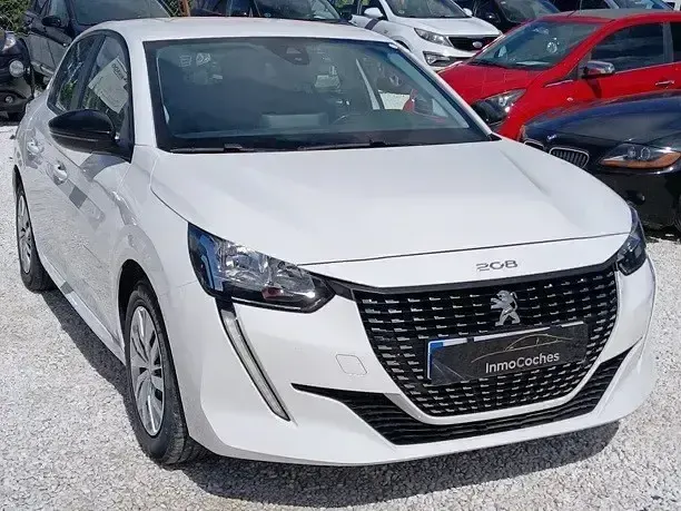 Usado Peugeot 208 Active 102 CV (75 kW) 2023 Blanco Utilitario