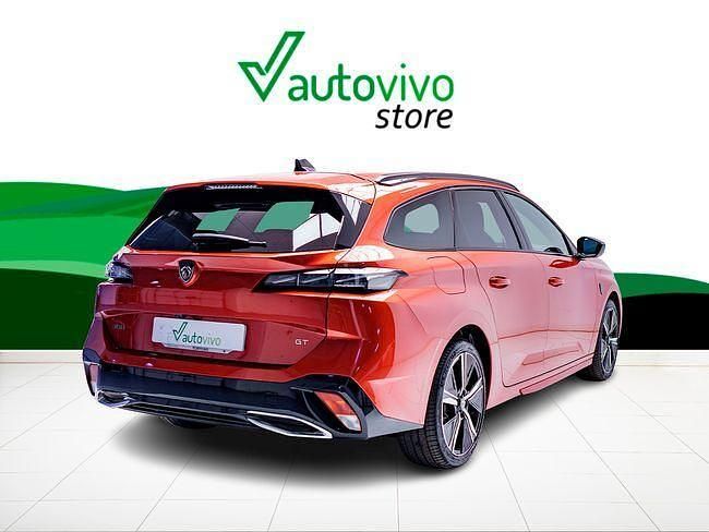 Usado Peugeot 308 SW GT 131 CV (96 kW) 2024 Rojo Familiar