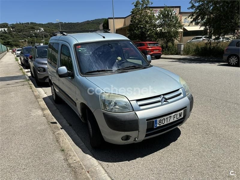 Gris / plata Usado 2009 Citroën Berlingo Monovolumen | 4900 € (Super precio) - Imagen 1/4