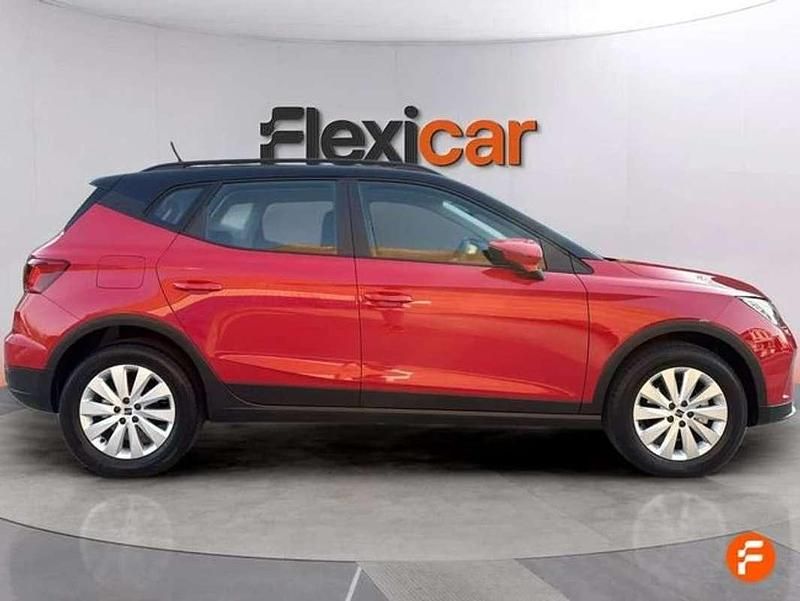 Usado Seat Arona Style 116 CV (85 kW) 2023 Rojo SUV