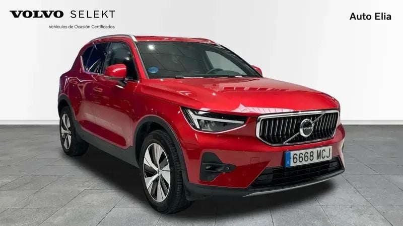 Usado Volvo XC40 Core 211 CV (155 kW) 2022 SUV