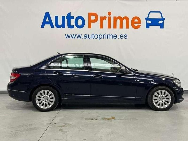 Usado Mercedes C200 Elegance 184 CV (135 kW) 2008 Azul Berlina