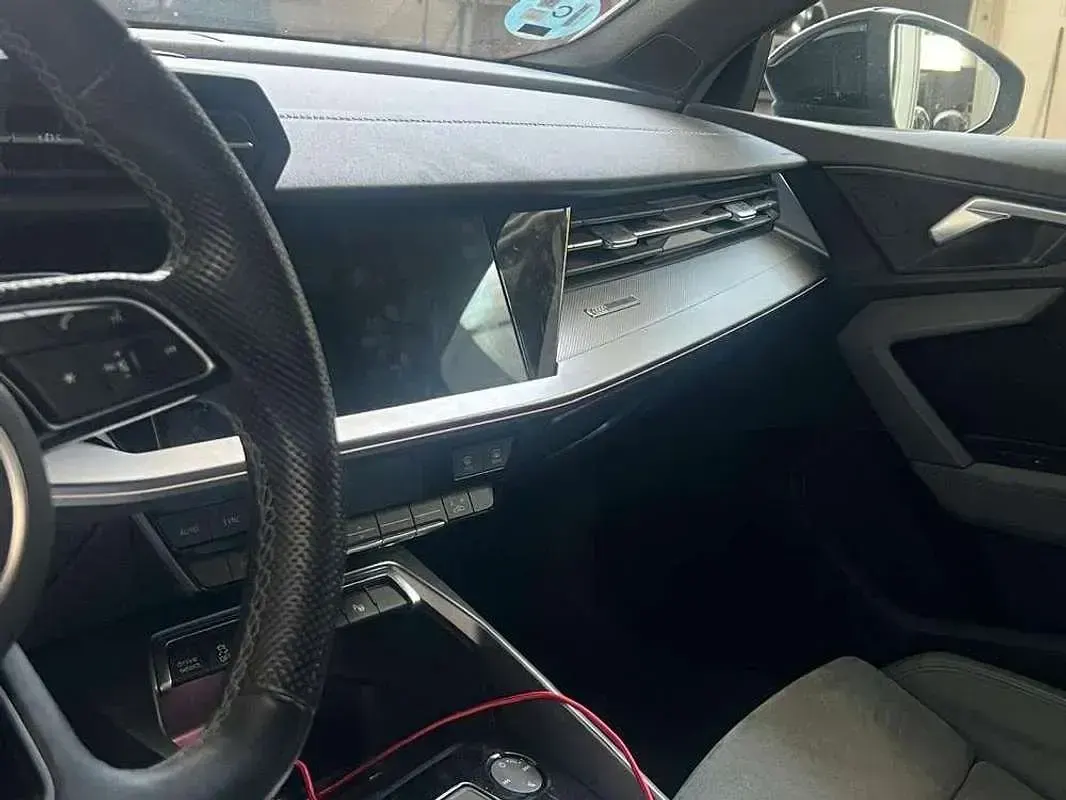 Usado Audi A3 Sportback S-Line 150 CV (110 kW) 2020 Azul Utilitario